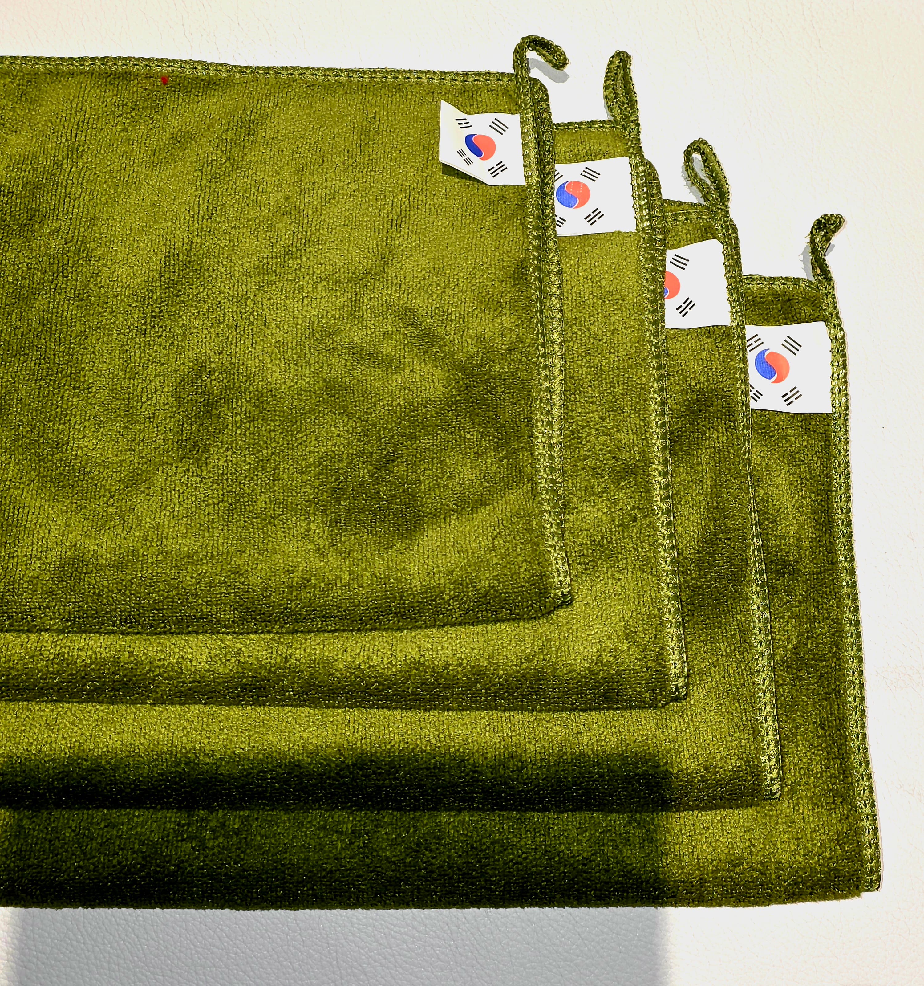 Өнгийн алчуур "Ногоон"